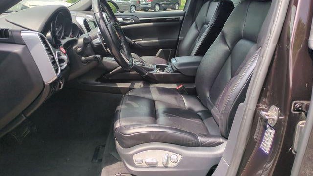 2016 Porsche Cayenne Base