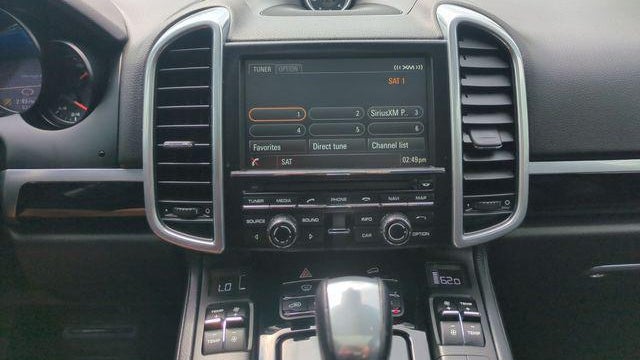 2016 Porsche Cayenne Base