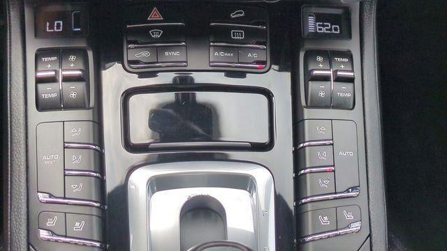 2016 Porsche Cayenne Base