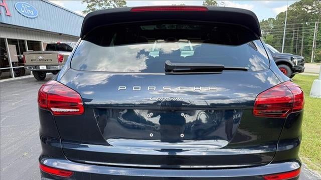 2016 Porsche Cayenne Base