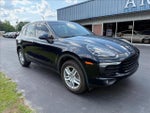 2016 Cayenne Thumbnail 7