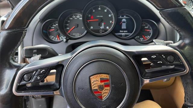 2016 Porsche Cayenne Base