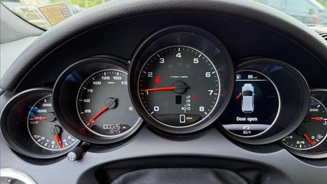 2016 Porsche Cayenne Base