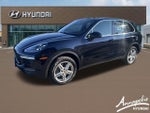 2018 Cayenne Thumbnail 1