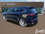 2018 Cayenne Thumbnail 3