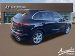 2018 Cayenne Thumbnail 5