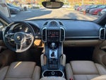 2018 Cayenne Thumbnail 12
