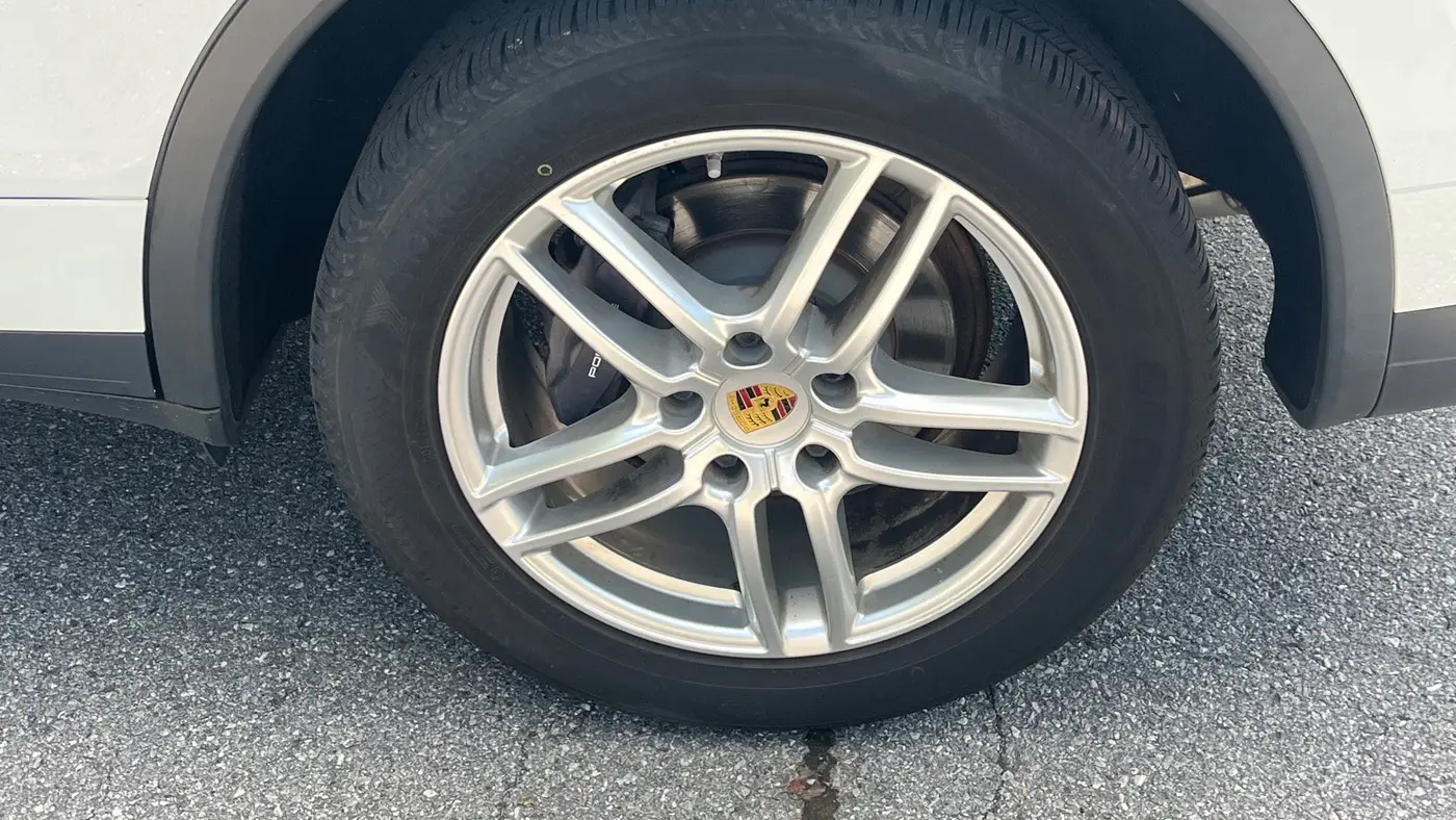 2016 Porsche Cayenne Base