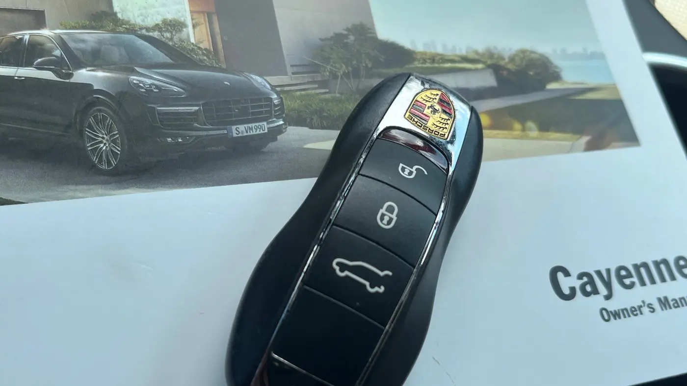 2016 Porsche Cayenne Base