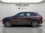 2017 Cayenne Thumbnail 2