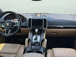 2017 Cayenne Thumbnail 21