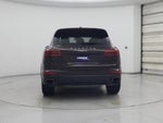 2018 Cayenne Thumbnail 6