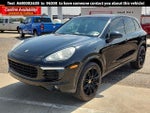 2018 Cayenne Thumbnail 1