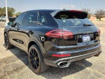 2018 Cayenne Thumbnail 2