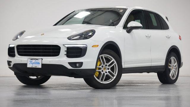 2016 Porsche Cayenne Base