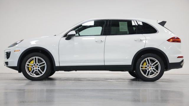2016 Porsche Cayenne Base