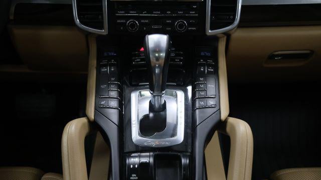 2016 Porsche Cayenne Base