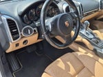 2014 Cayenne Thumbnail 10