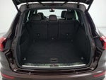 2018 Cayenne Thumbnail 22