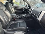 2016 Cayenne Thumbnail 19