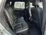 2016 Cayenne Thumbnail 17