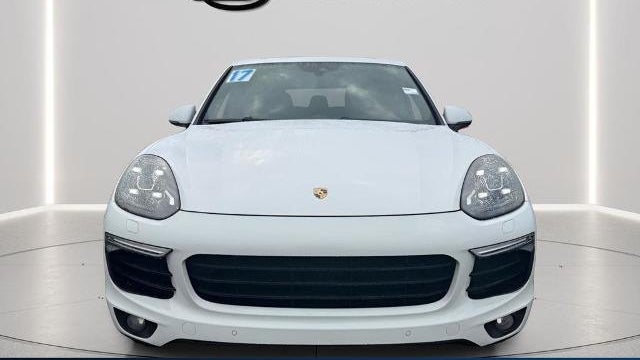2017 Porsche Cayenne Base