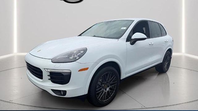 2017 Porsche Cayenne Base