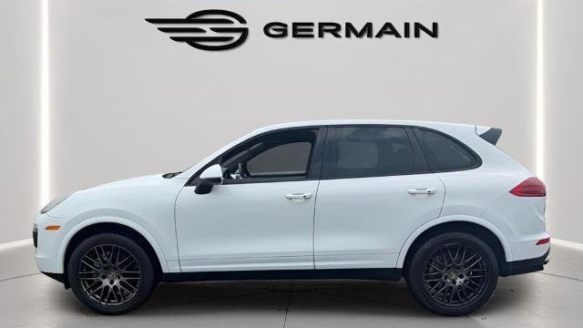 2017 Porsche Cayenne Base