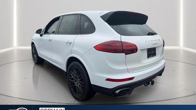2017 Porsche Cayenne Base