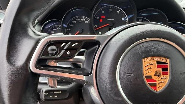 2017 Porsche Cayenne Base
