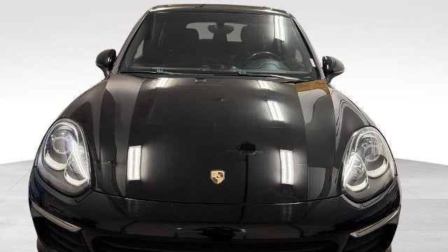 2018 Porsche Cayenne Base
