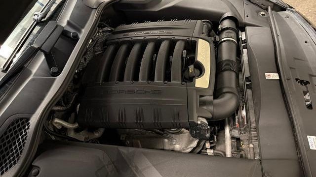 2018 Porsche Cayenne Base