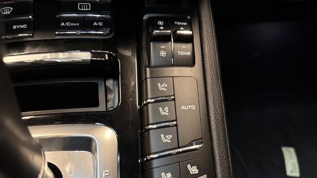 2018 Porsche Cayenne Base