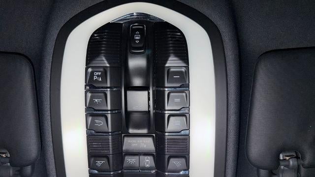 2018 Porsche Cayenne Base