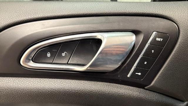 2018 Porsche Cayenne Base