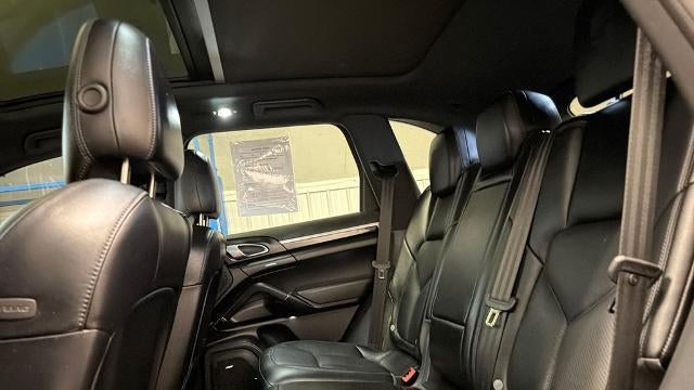2018 Porsche Cayenne Base