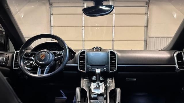 2018 Porsche Cayenne Base