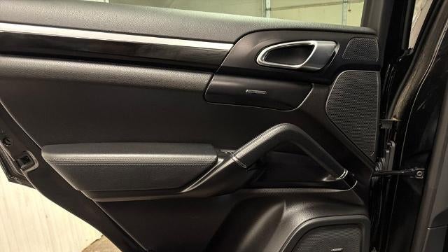 2018 Porsche Cayenne Base