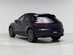 2018 Macan Thumbnail 2