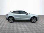 2021 Macan Thumbnail 5