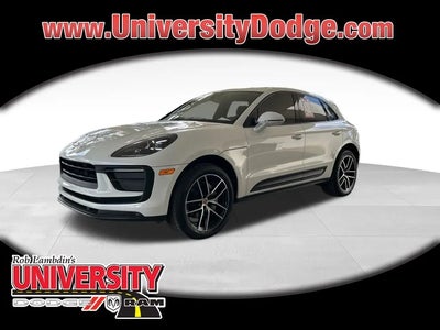 2022 Porsche Macan AWD 4DR SUV