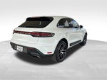 2022 Macan Thumbnail 2