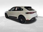 2022 Macan Thumbnail 3