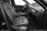 2023 Macan Thumbnail 14