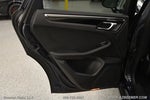 2023 Macan Thumbnail 37