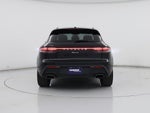2023 Macan Thumbnail 6