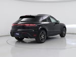 2023 Macan Thumbnail 8