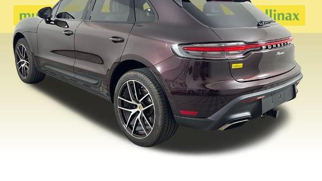 2023 Porsche Macan Base