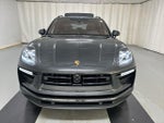 2023 Macan Thumbnail 3