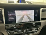 2023 Macan Thumbnail 15
